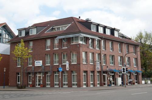Hotel Zum Deutschen Eck Meerbusch Kültér fotó